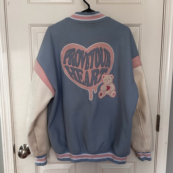 Blue varsity jacket - Picture 3 of 3